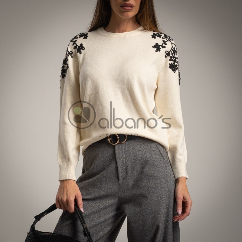 SWEATER EMBROIDERED WITH FLOWERS CORD REF.3095-17