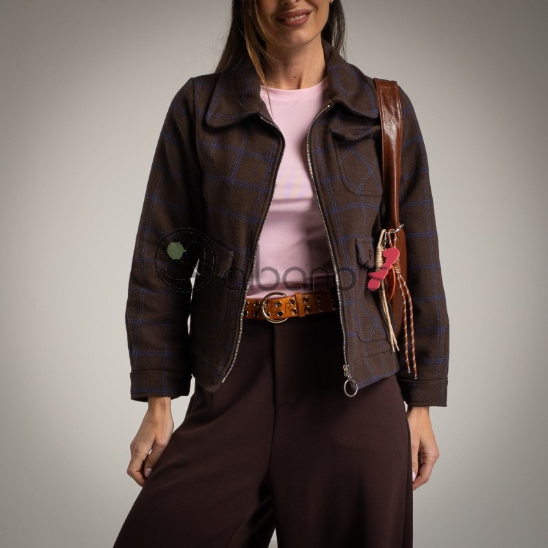 VESTE  DOUBLÉE AVEC POCHES  CARREAUX RÉF. 25895-49