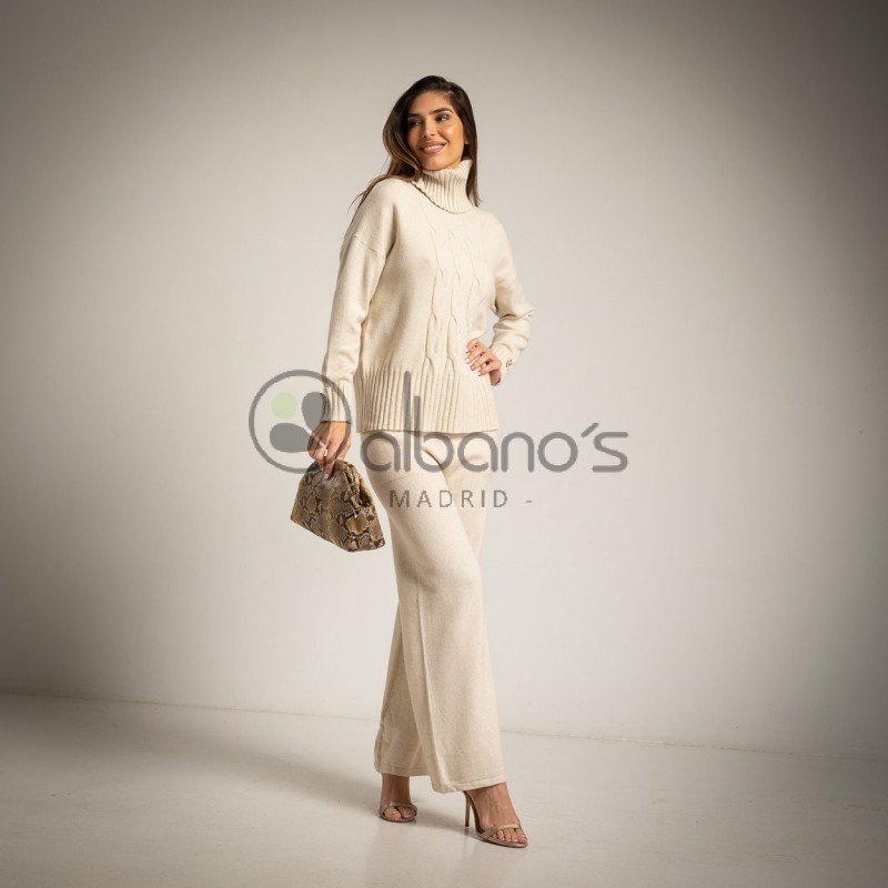 CONJUNTO TRICÔ 2 PEÇAS TRANÇAS BOTÃO JOIA REF. 16543-17