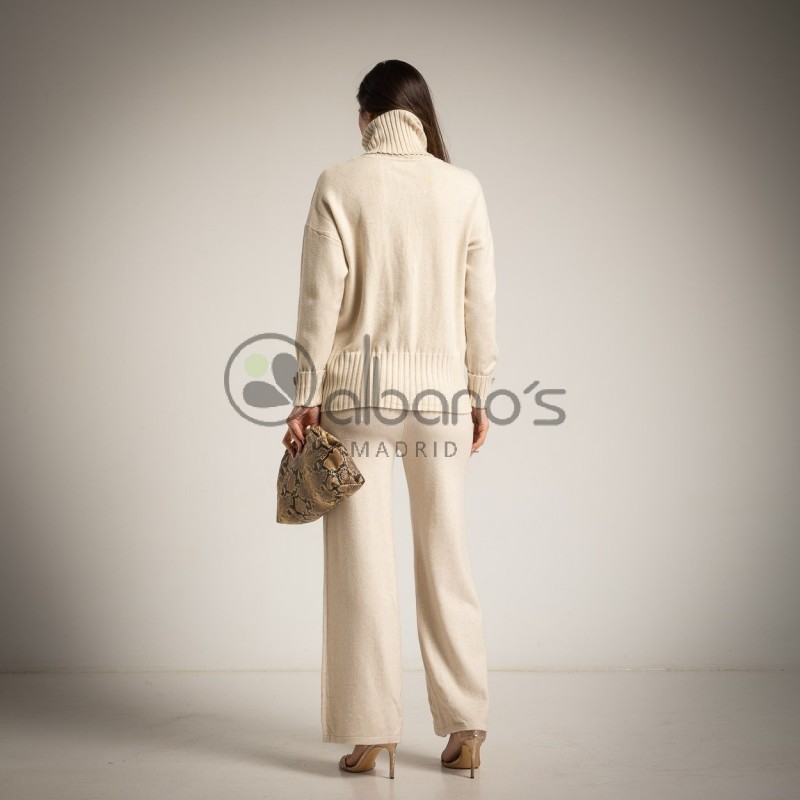 CONJUNTO TRICÔ 2 PEÇAS TRANÇAS BOTÃO JOIA REF. 16543-17