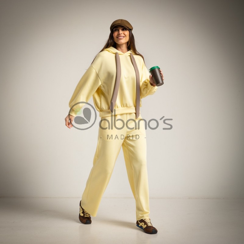 TROUSERS WITH POCKETS ELASTICATED WAIST REF. 2977-63