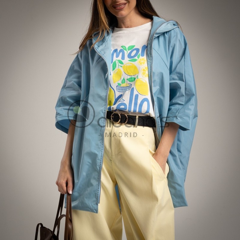 HOODED RAINCOAT REF.7135-44