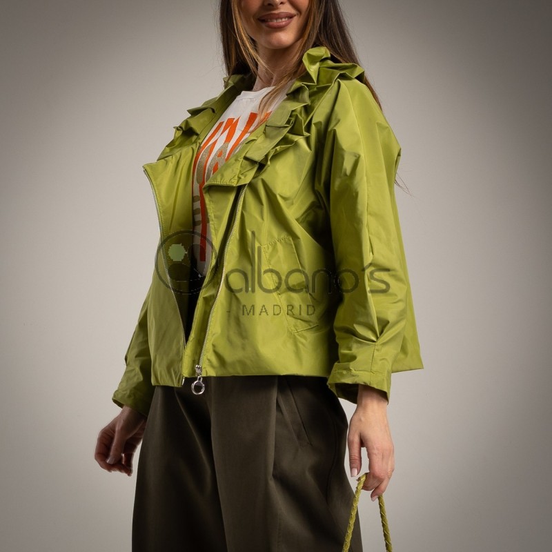 CHUBASQUERO CUELLO VOLANTES REF.7136-53