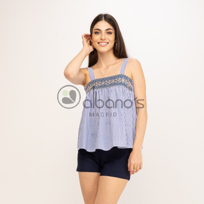 STRIPED FITTINGS TOP WITH NECKLINE REF.890186-31