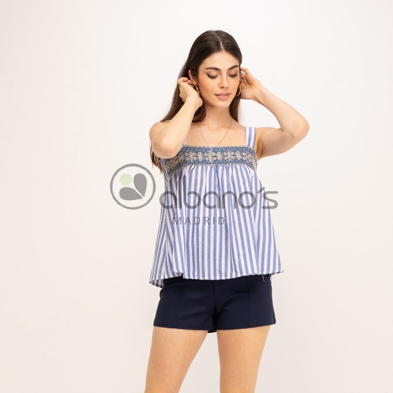 STRIPED FITTINGS TOP WITH NECKLINE REF.8901861-31